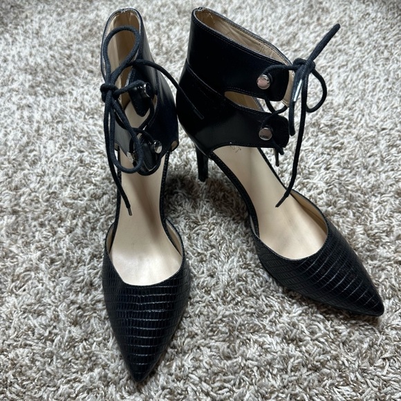 Nine West Thelimito Pointed Toe Ankle Strap Pump Heels In Black - Picture 1 of 8